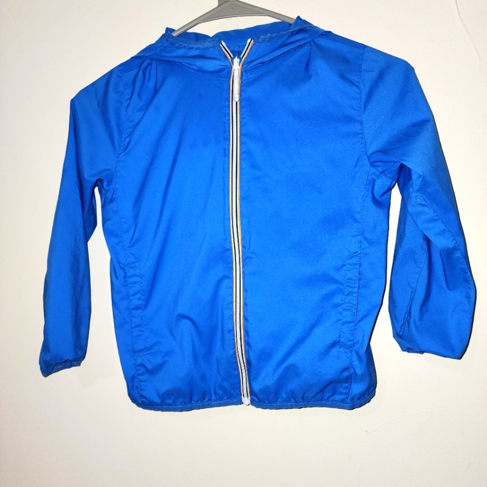 Uniqlo Kids Packable Hooded Light Jacket / Windbreaker Size 5 - 6